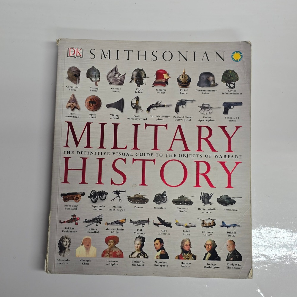 Military History The Definitive Visual Guide Paperback 2015 DK Smithsonian